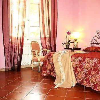 Fiorenza Bed and Breakfast 3*